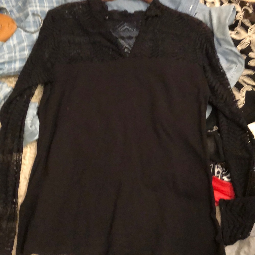 lace black shirt